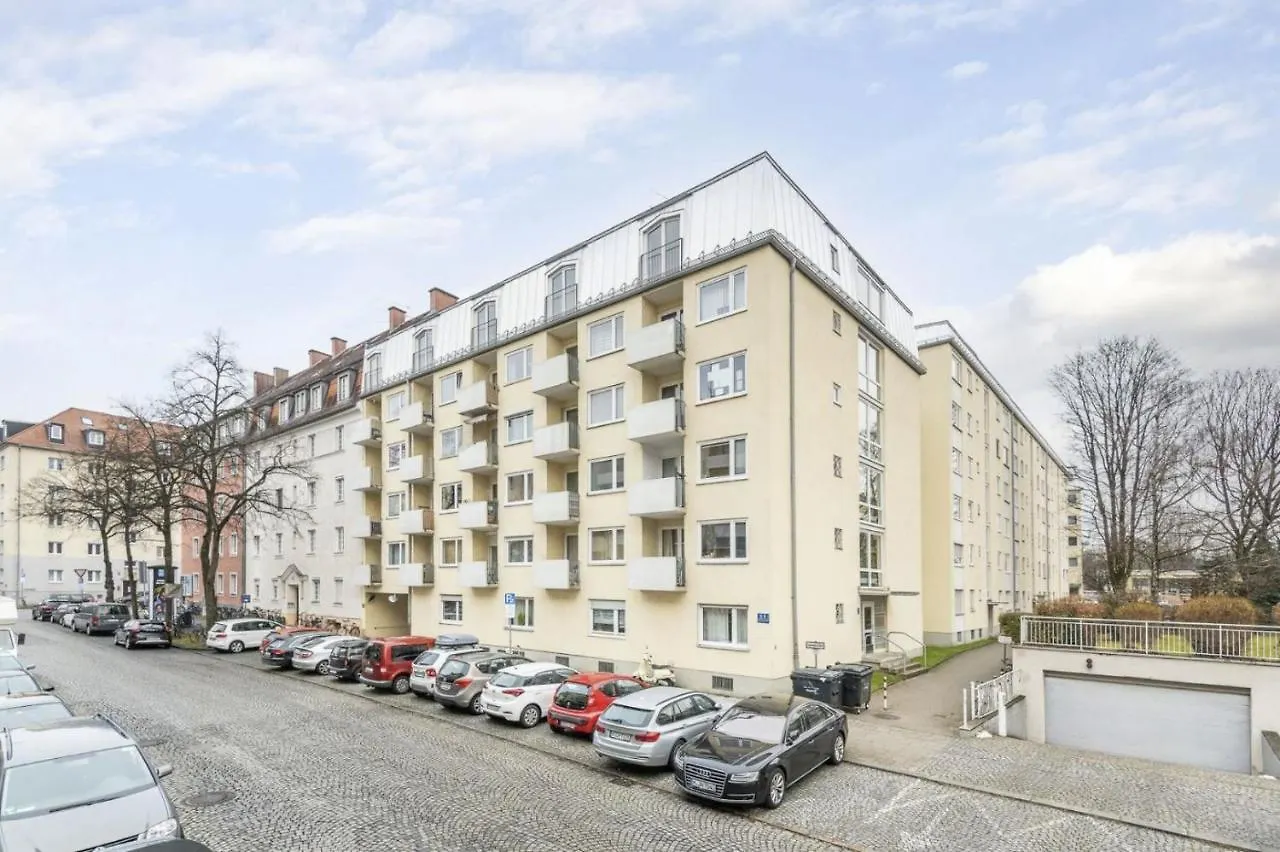 70M² Frisch Kernsanierte City Wohnung In Beste Lage Munchen Γερμανία